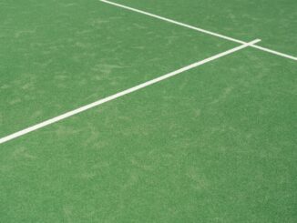 serena williams wimbledon doubles comeback ends abruptly with knee injury