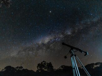 smithsonian s starstruck vr lets you walk the cosmos without leaving earth