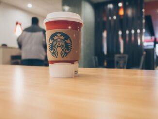 starbucks delivers fourth straight sales gain proving turnaround has legs